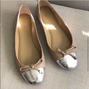 Ann Taylor two tone ballet flats.